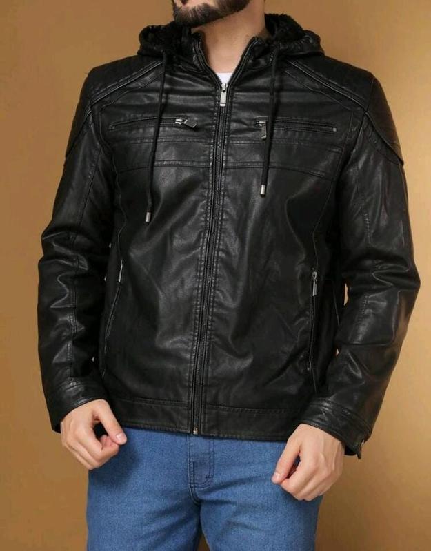 Jaqueta Blusa de Frio de Couro Forrada com Touca Removivel Importada